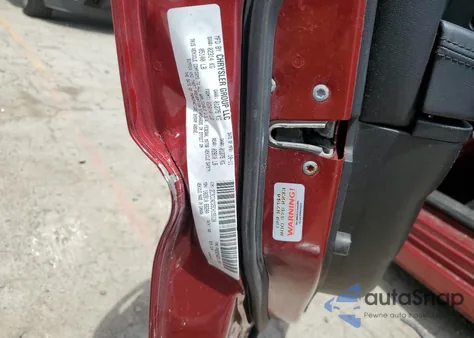 2012 Chrysler 300 Limited z USA, uszkodzony, nr VIN 2C3CCACG5CH155120